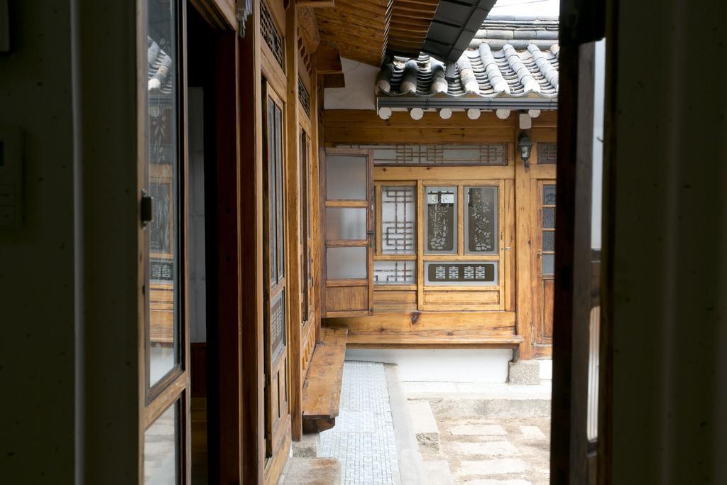 Nuri Hanok Guesthouse Seul Zewnętrze zdjęcie